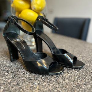 Via Spiga Heels Size 8.5